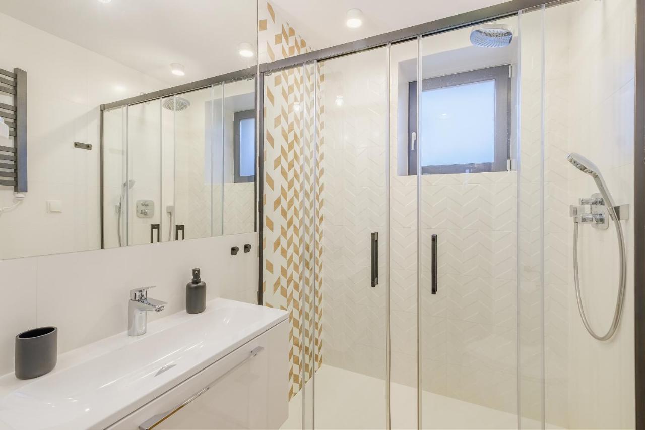 Rezydencja Ornak 5 - Stylowe Apartamenty Z Balkonami I Jacuzzi, 5 Min Pieszo Do Krupowek, Izby Podhalanskie Zakopane Exterior foto